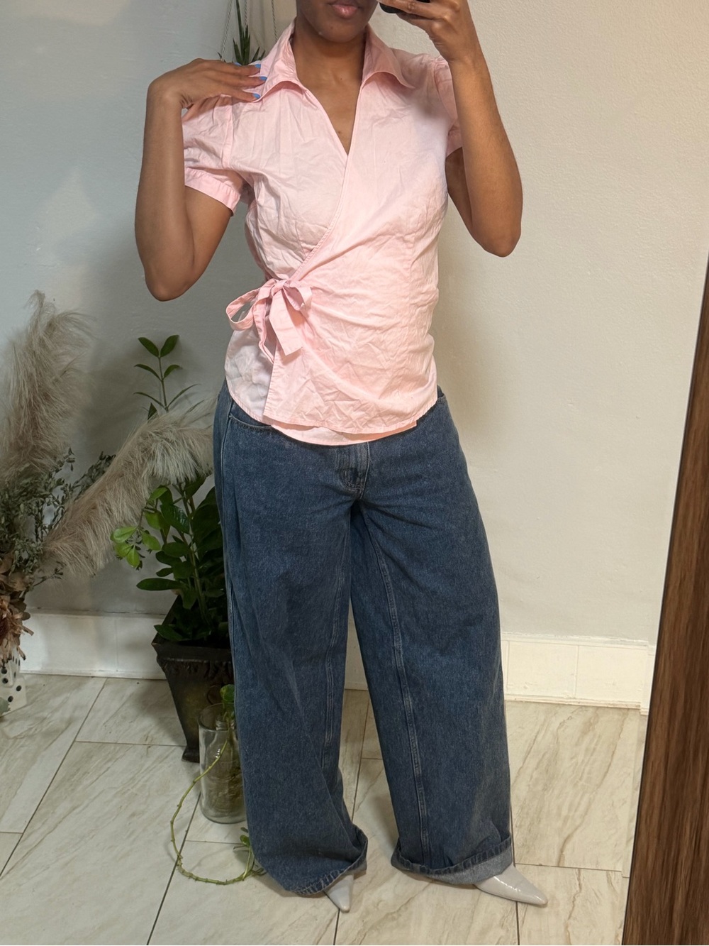 Women's Light Pink Wrap-Style Short Sleeve Top - Picture 3 of 5